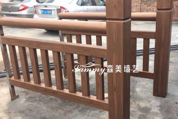 江苏省南通市通州区新三十里桥护栏木纹漆施工