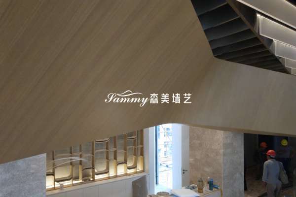 江苏省常熟市体育中心石膏板木纹漆施工项目