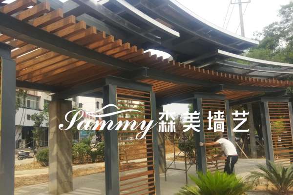 河南省三门峡市渑池县会盟路钢结构仿木纹漆