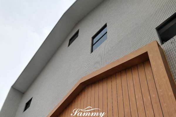 广东潮州潮安区池湖路幼儿园外墙仿木纹漆案例